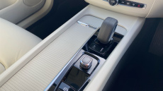 Volvo Xc60 2.0 T6 RC PHEV Inscription Expression 5dr AWD Auto Estate